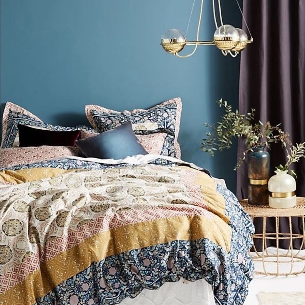Anthropologie Meguro Duvet Set and 2 Standard Shams Queen